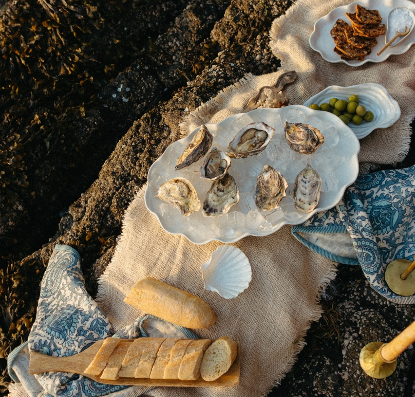 Calypso Scalloped Platter L