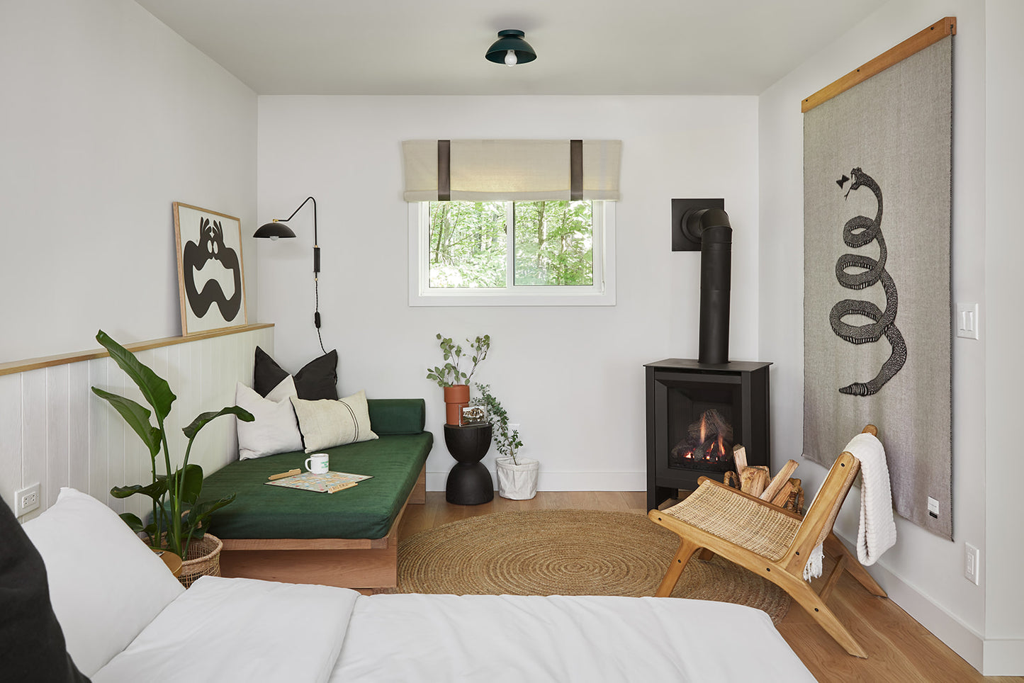 04 Inn Daybed