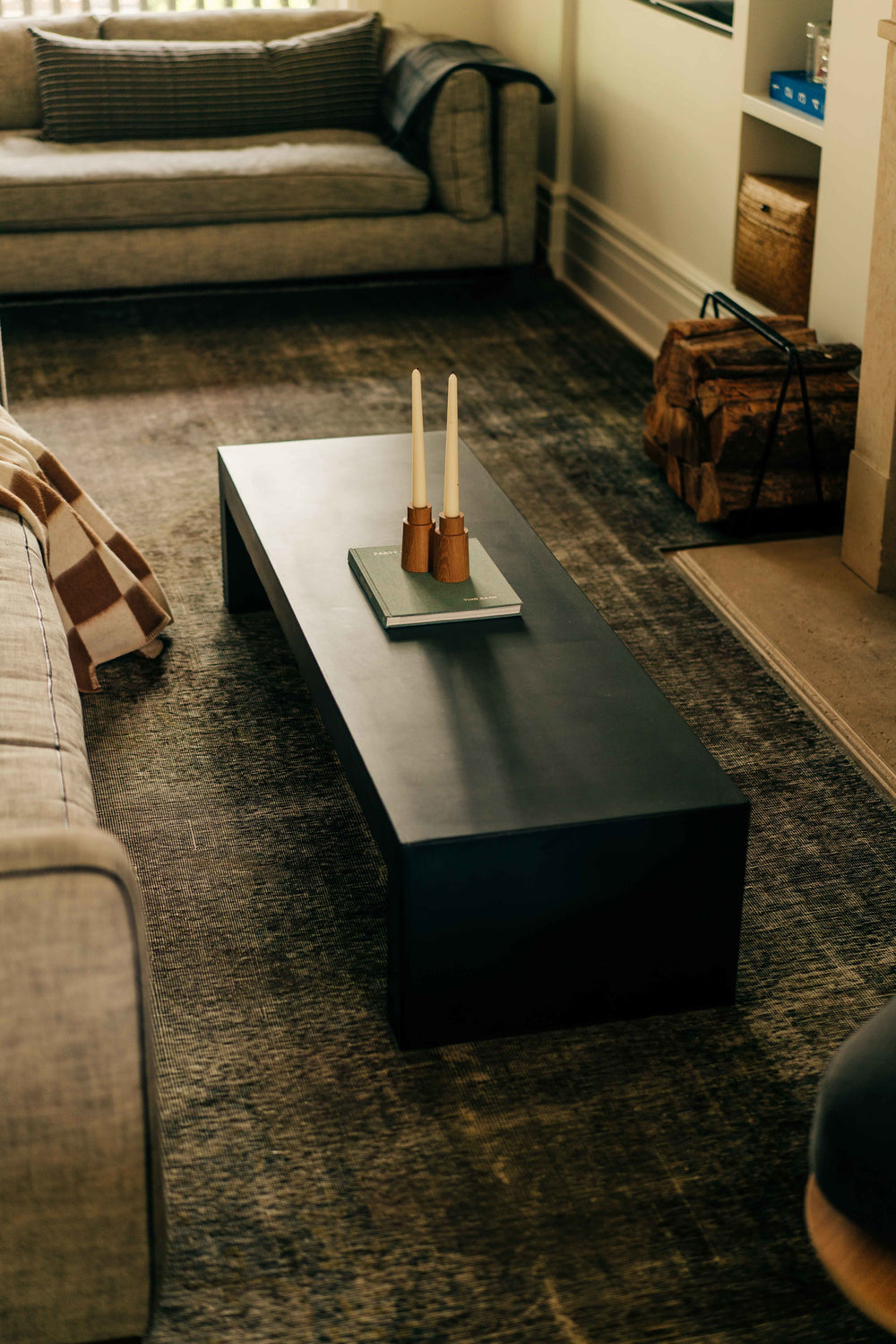 03 Mac Coffee Table
