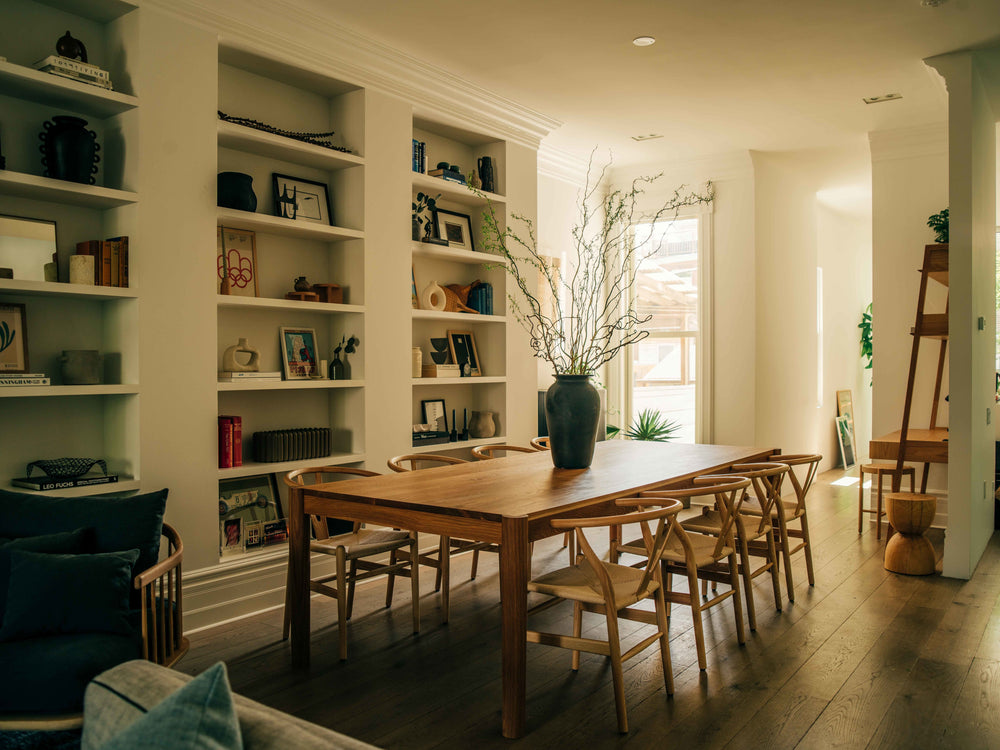 02 Pierre Dining Table