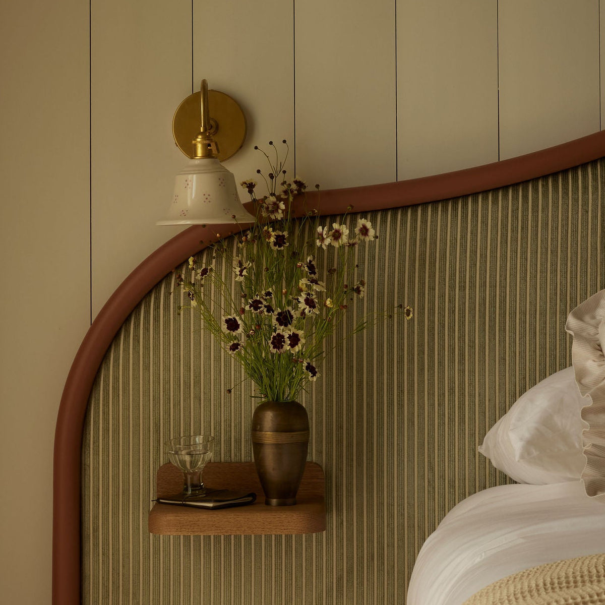 Leeward Bedside Sconce